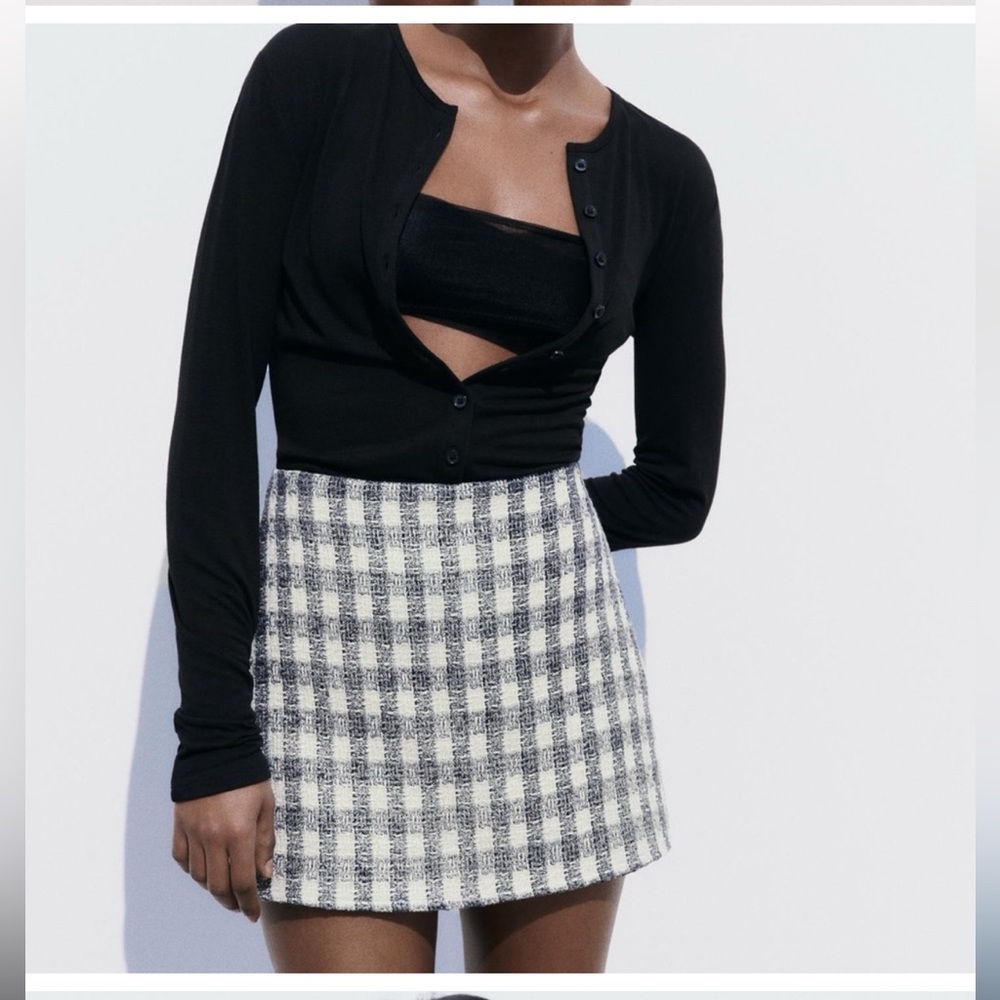 Zara Metallic Plaid Skort size Small. Navy and ecru. High waisted